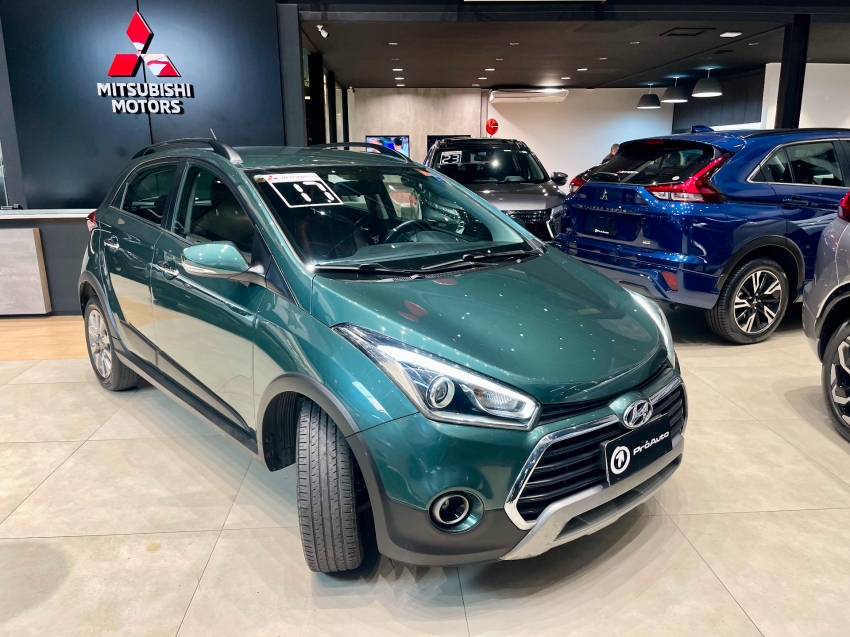 Hyundai-HB20X-1.6 16V PREMIUM FLEX 4P AUTOMÁTICO