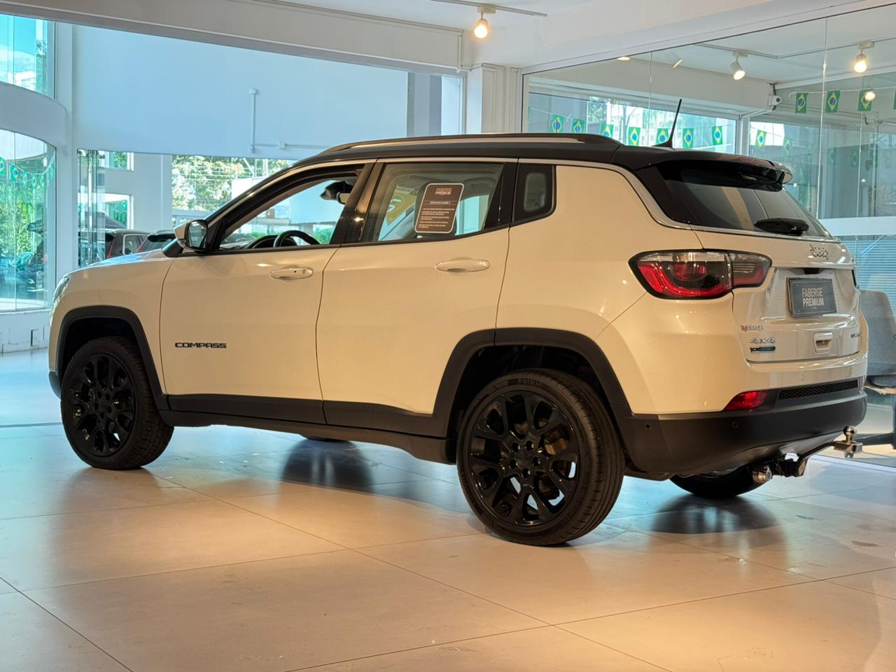 Jeep-COMPASS-COMPASS LONGITUDE 2.0 4x4 Dies. 16V Aut.