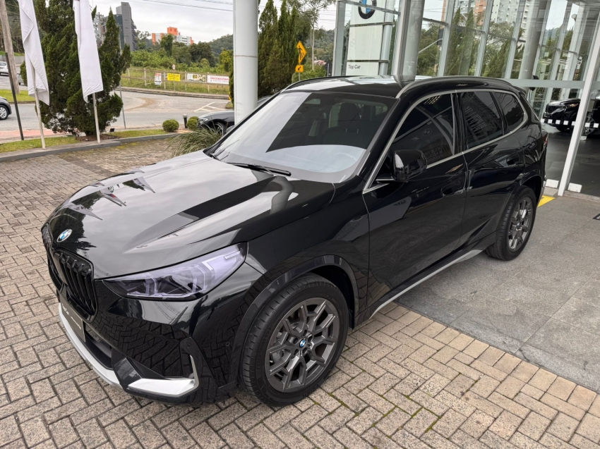 BMW-X1-2.0 16V TURBO GASOLINA SDRIVE20I X-LINE STEPTRONIC