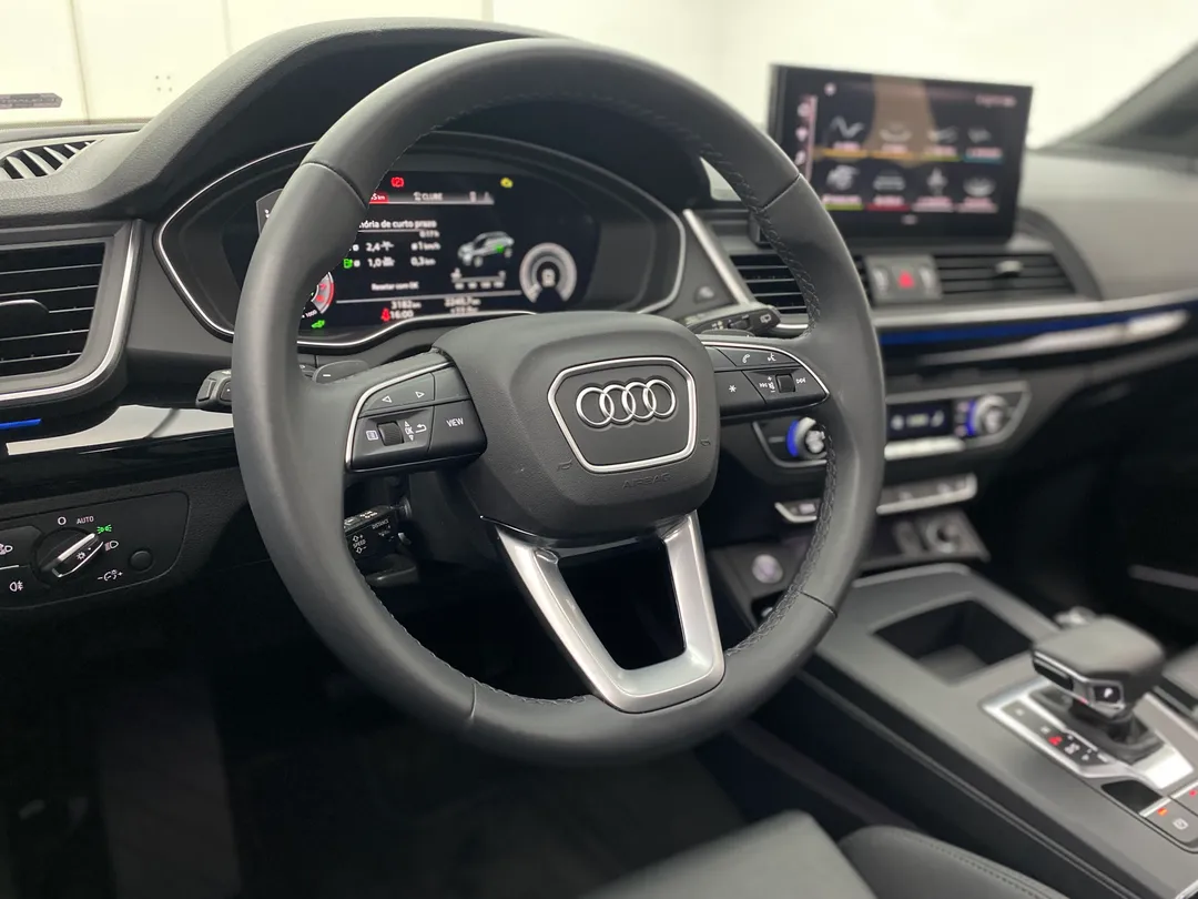 Audi-Q5-Q5 SB P Black. 2.0 TFSIe S.Tr. Qt (Hib.)