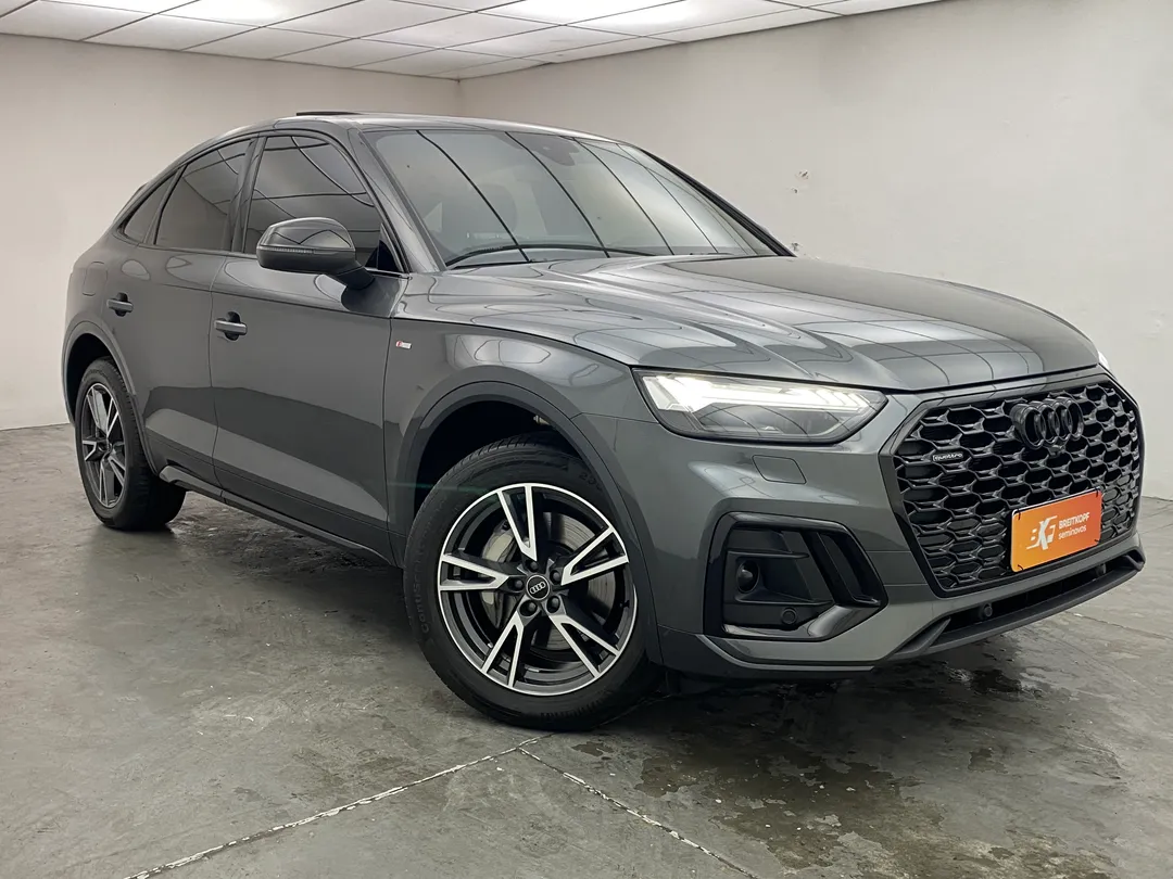 Audi-Q5-Q5 SB P Black. 2.0 TFSIe S.Tr. Qt (Hib.)
