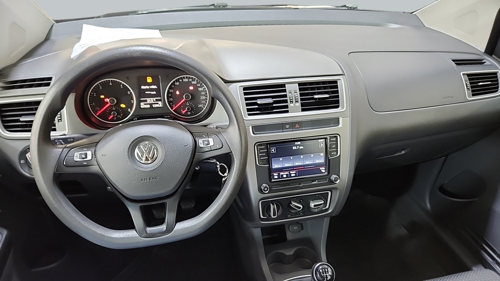 Volkswagen-FOX-1.6 MSI TOTAL FLEX CONNECT 4P MANUAL
