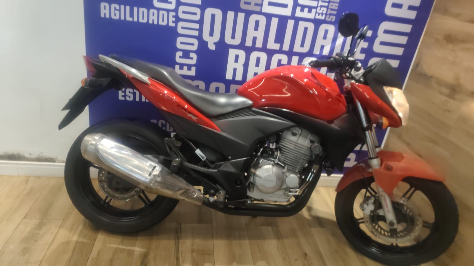 HONDA-CB-CB 300R/ 300R FLEX