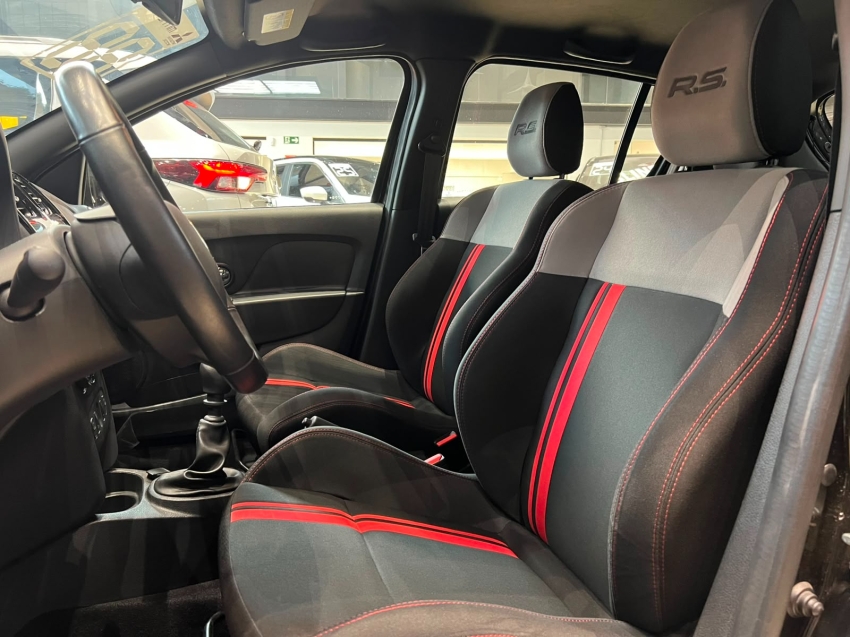 Renault-SANDERO-2.0 16V HI-FLEX RS MANUAL