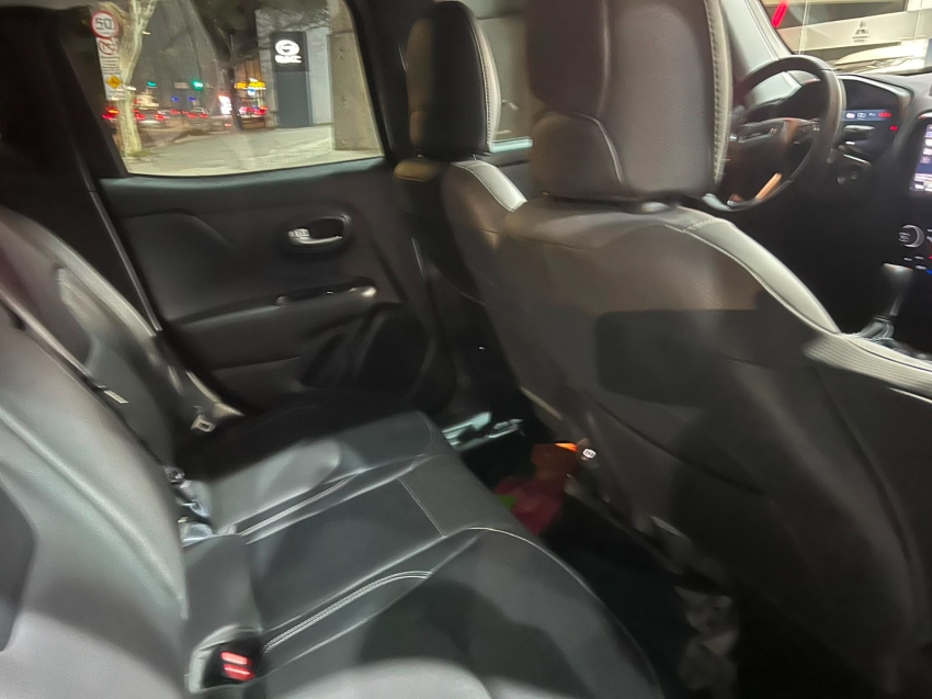 Jeep-RENEGADE-1.3 T270 TURBO FLEX LONGITUDE AT6