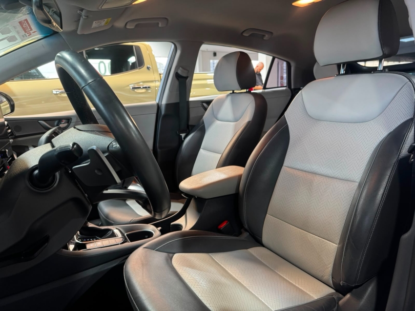 Hyundai-IONIQ-1.6 GDI HEV DCT