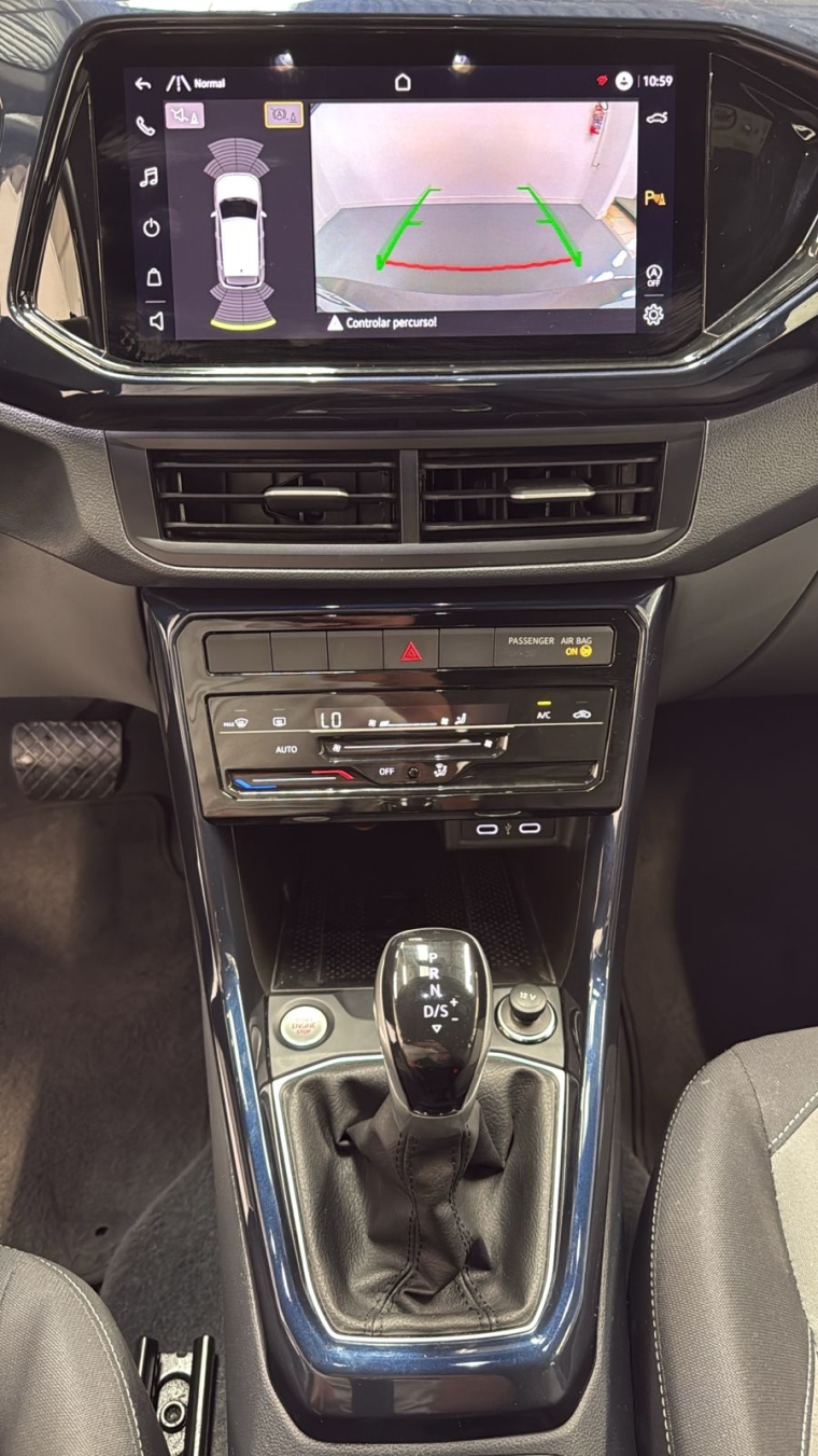Volkswagen-T-CROSS-1.0 200 TSI TOTAL FLEX COMFORTLINE AUTOMÁTICO