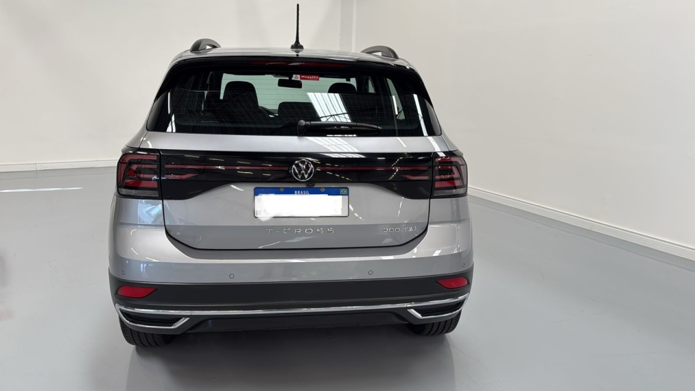 Volkswagen-T-CROSS-1.0 200 TSI TOTAL FLEX COMFORTLINE AUTOMÁTICO