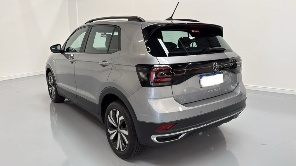 Volkswagen-T-CROSS-1.0 200 TSI TOTAL FLEX COMFORTLINE AUTOMÁTICO