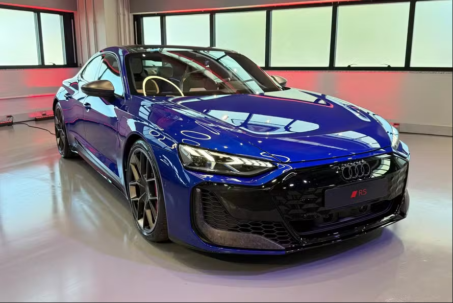 Novo Audi RS e-tron GT estreia