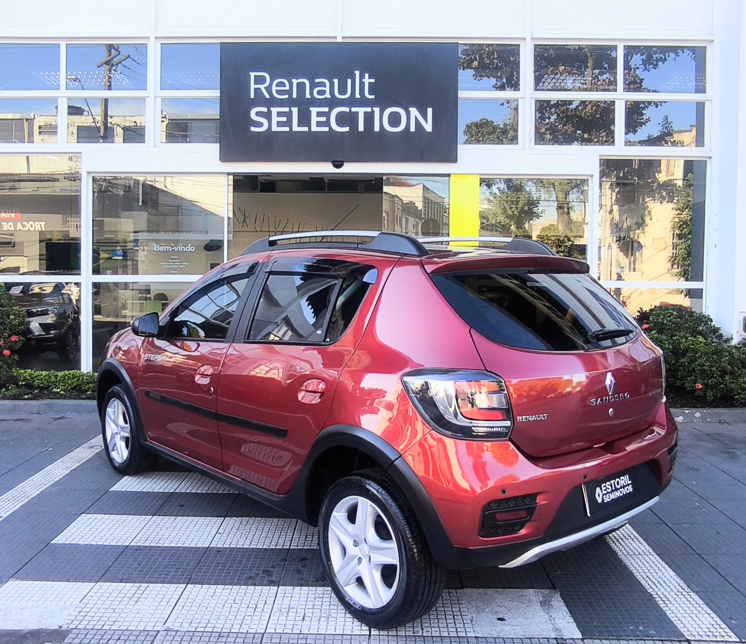 Renault-STEPWAY-SANDERO STEPWAY Easy R Flex 1.6 16V 5p