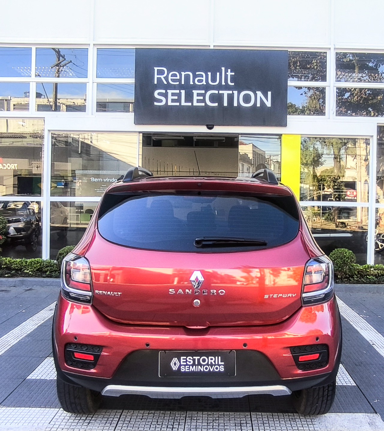 Renault-STEPWAY-SANDERO STEPWAY Easy R Flex 1.6 16V 5p