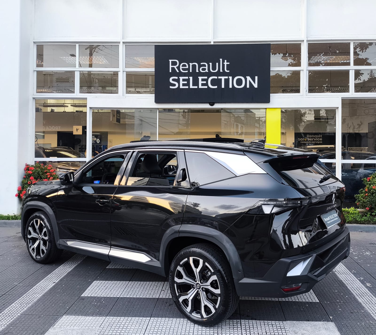 Renault-BOREAL-Boreal Iconic 1.3 Turbo 16V 5p Aut.