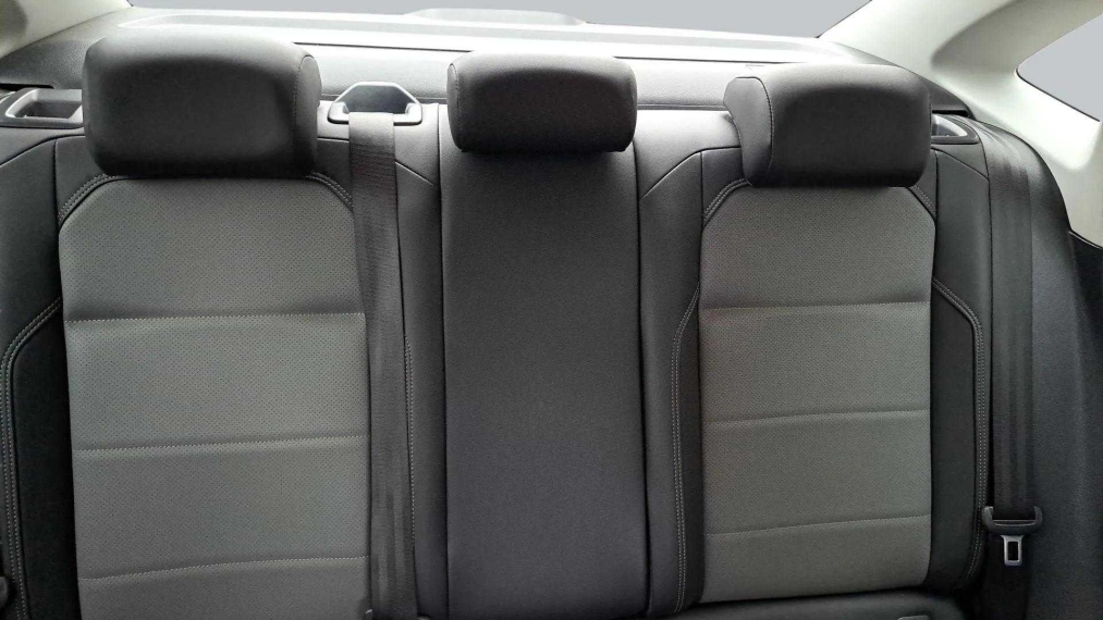 Volkswagen-VIRTUS-1.0 200 TSI HIGHLINE AUTOMÁTICO
