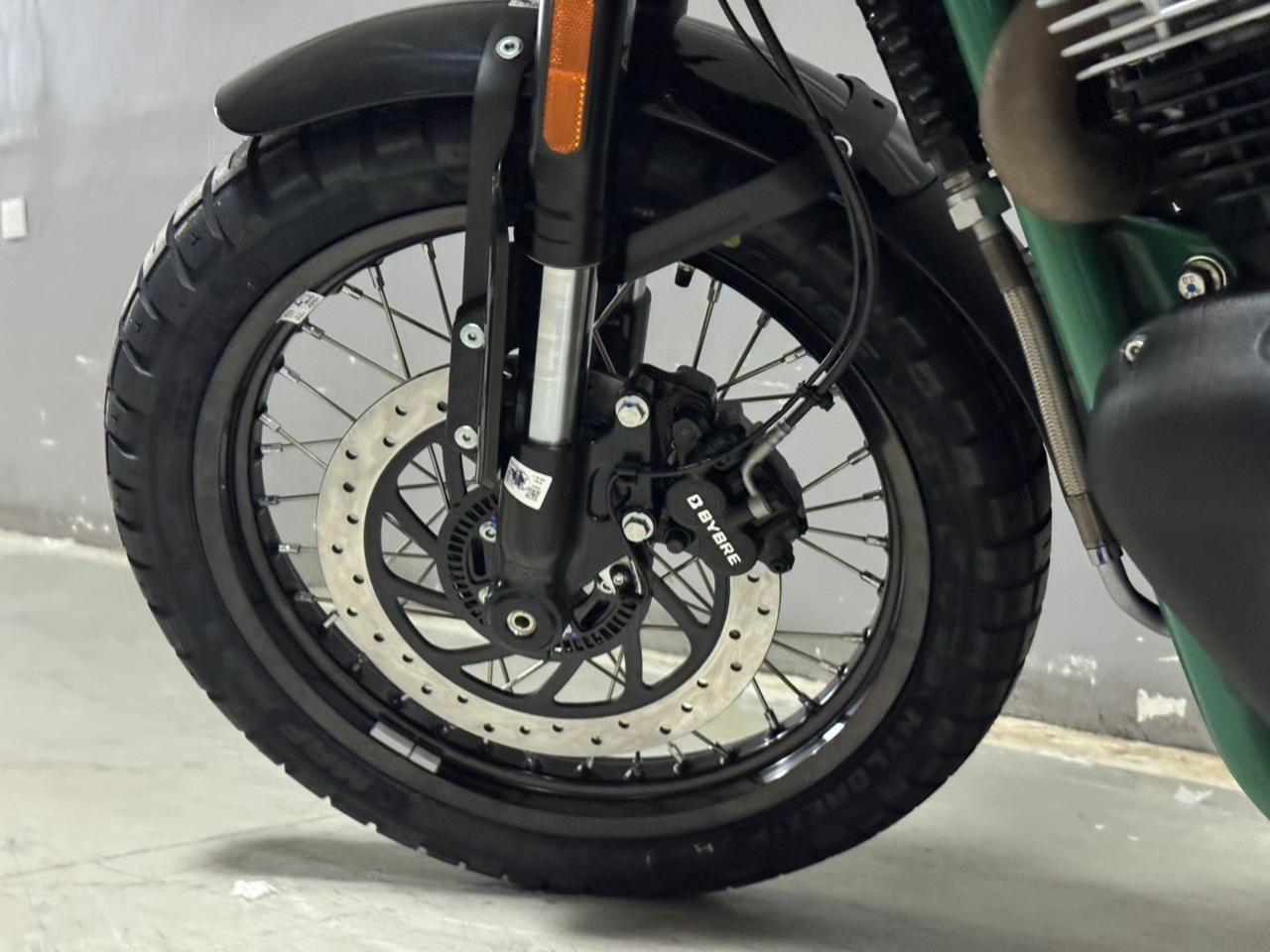 Royal Enfield-Interceptor-Interceptor Bear 650