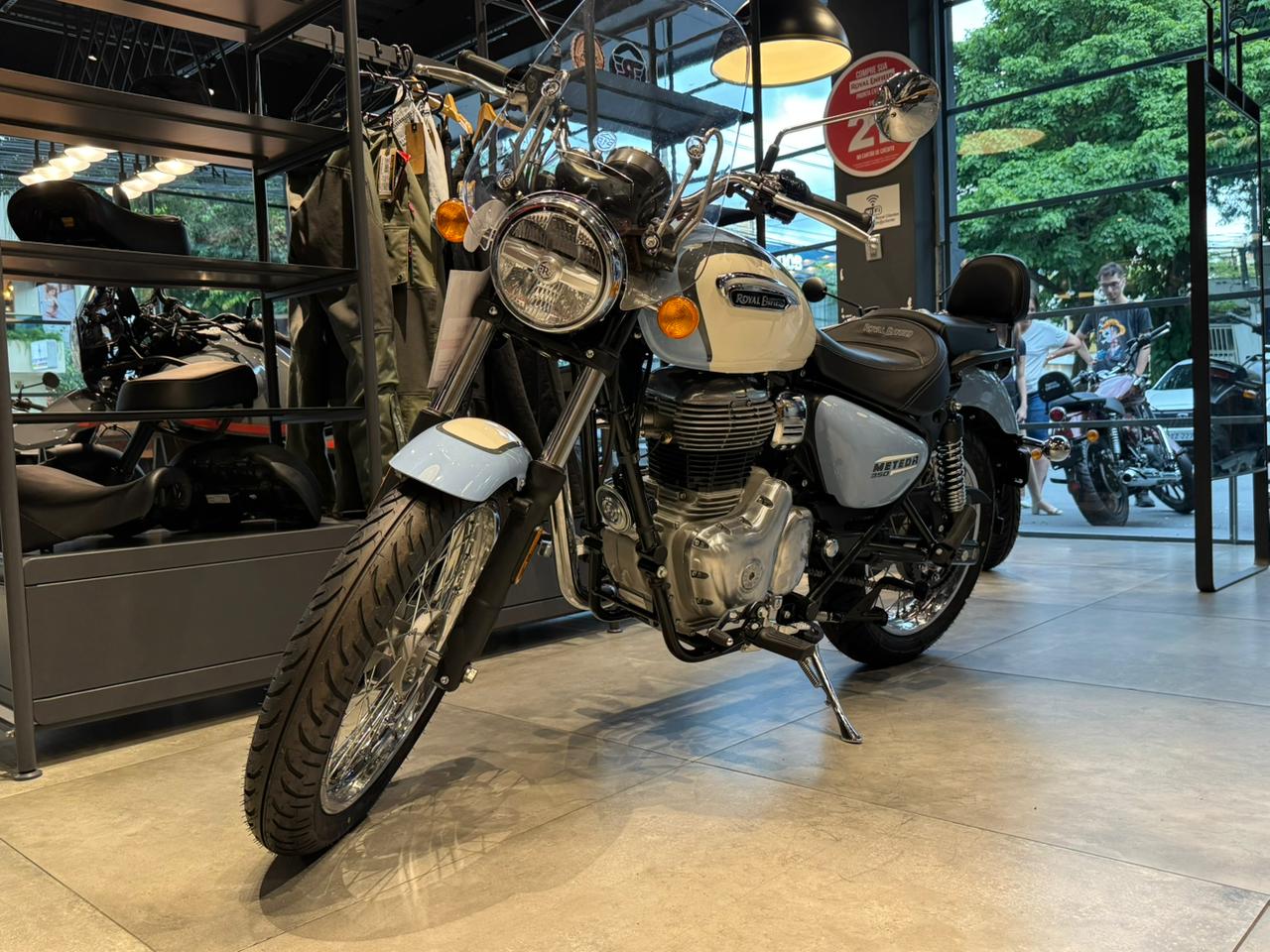 Royal Enfield-Meteor-Meteor Aurora 350cc ABS