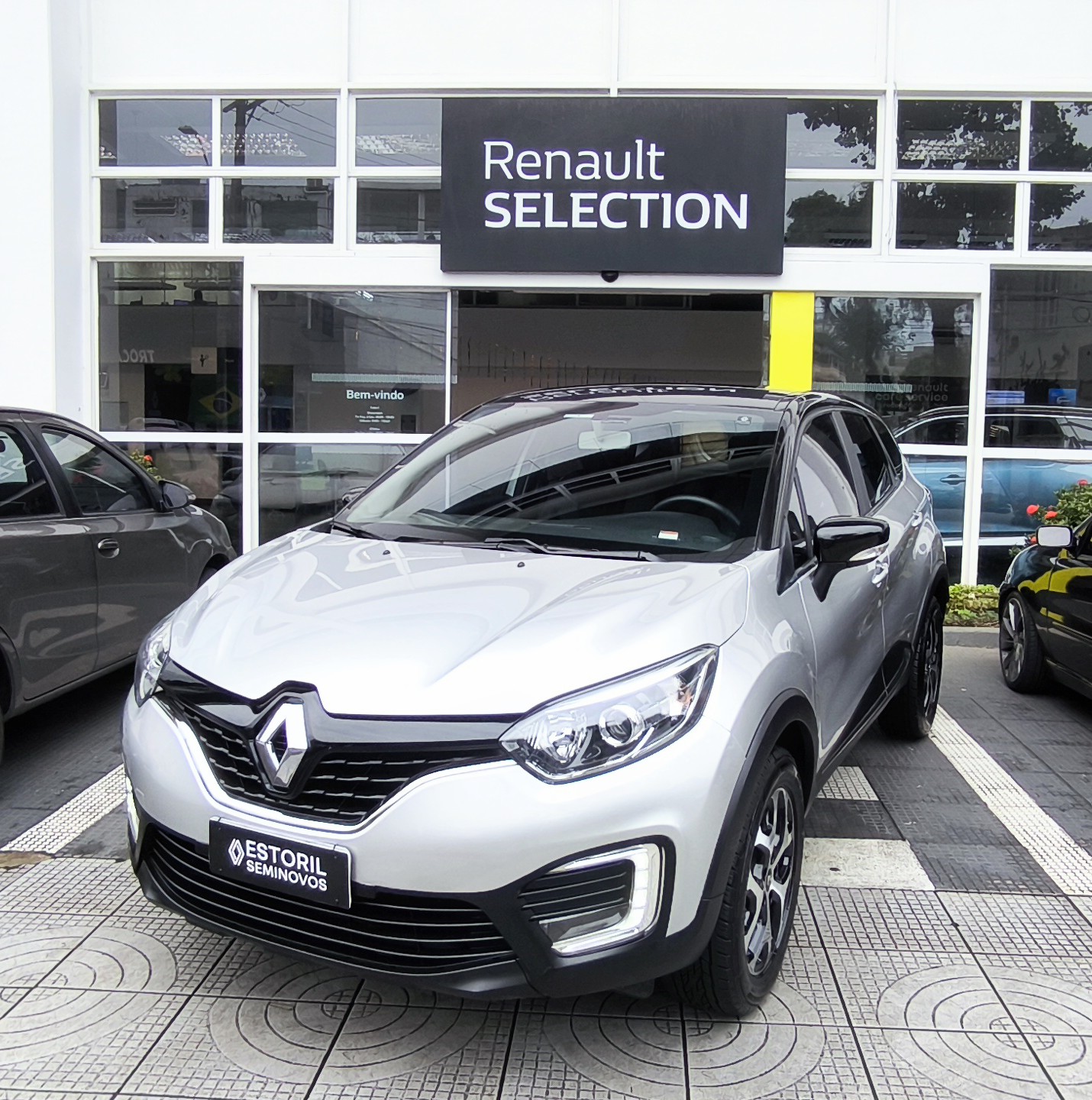 CAPTUR Life 1.6 16V Flex 5p Aut.