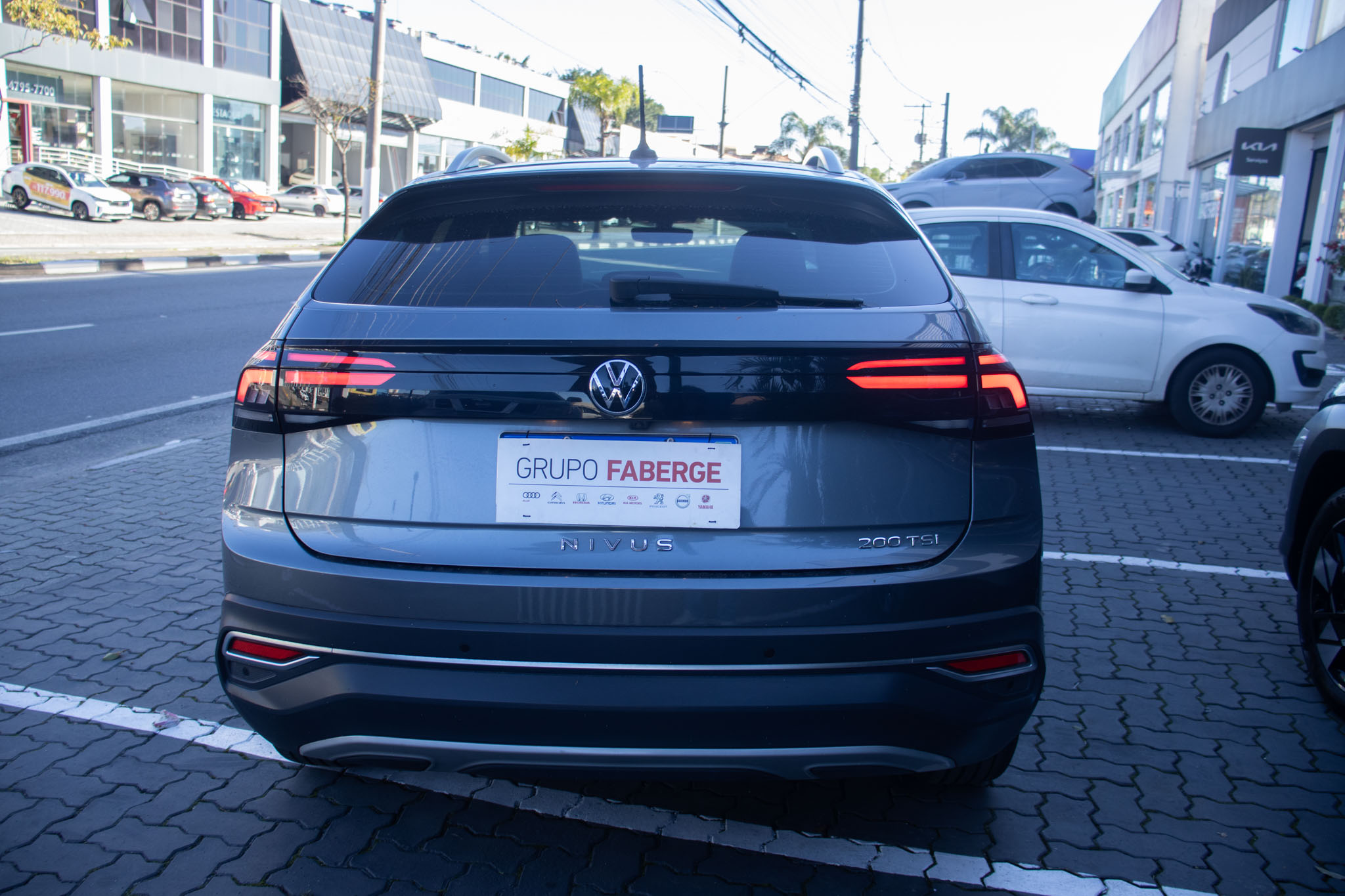 Volkswagen-Nivus-Nivus Highline 1.0 200 TSI Flex Aut.