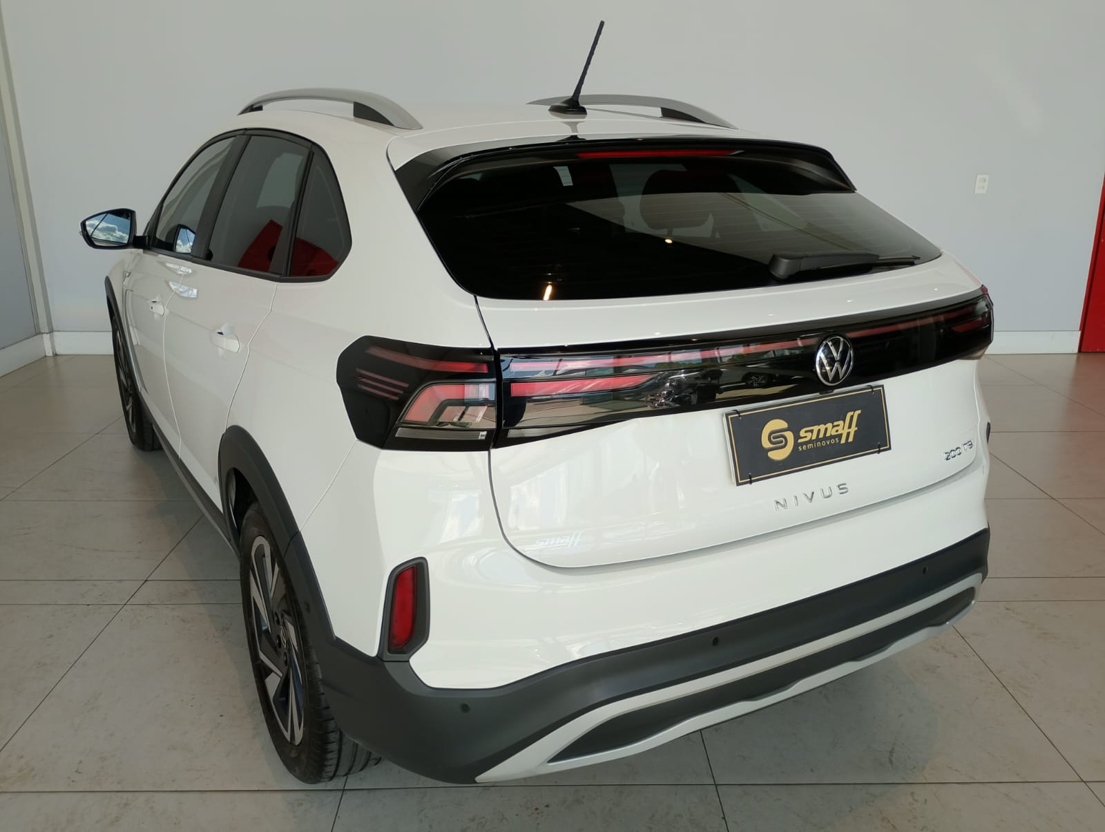 Volkswagen-Nivus-Nivus Highline 1.0 200 TSI Flex Aut.