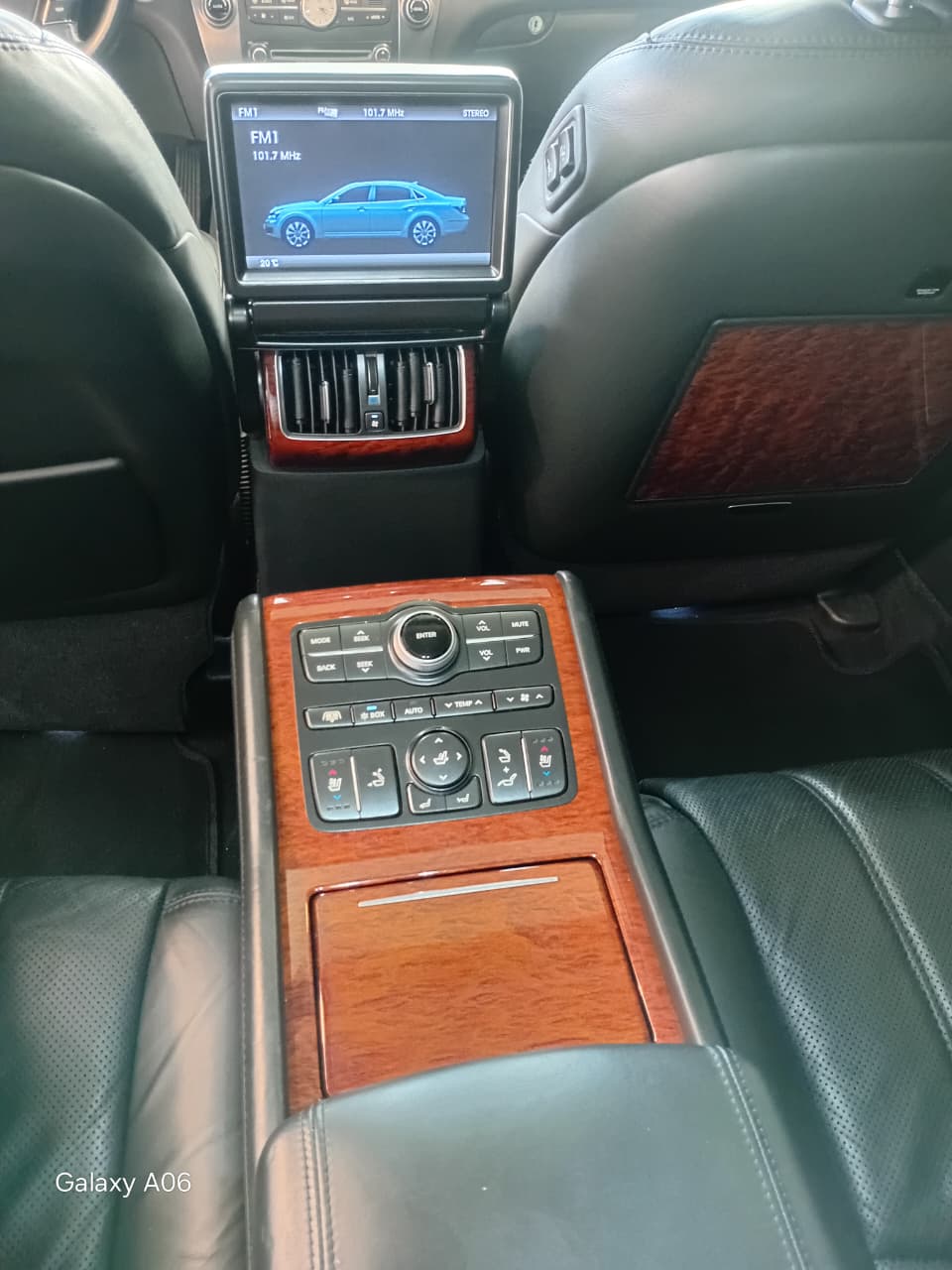 Hyundai-EQUUS-EQUUS 4.6 V8 32V 366cv 4p Aut.