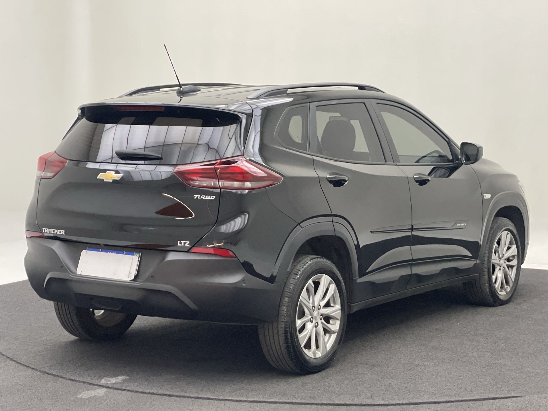 TRACKER LTZ 1.0 Turbo 12V Flex Aut.