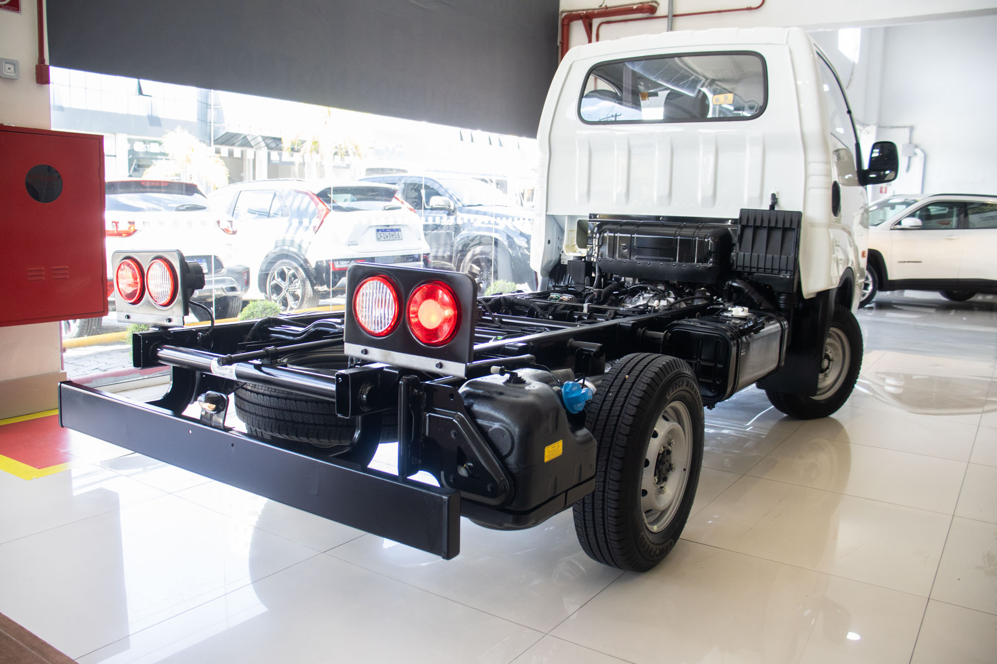 Kia Motors-BONGO-Bongo K-2500 2.5 4x4 TB Diesel