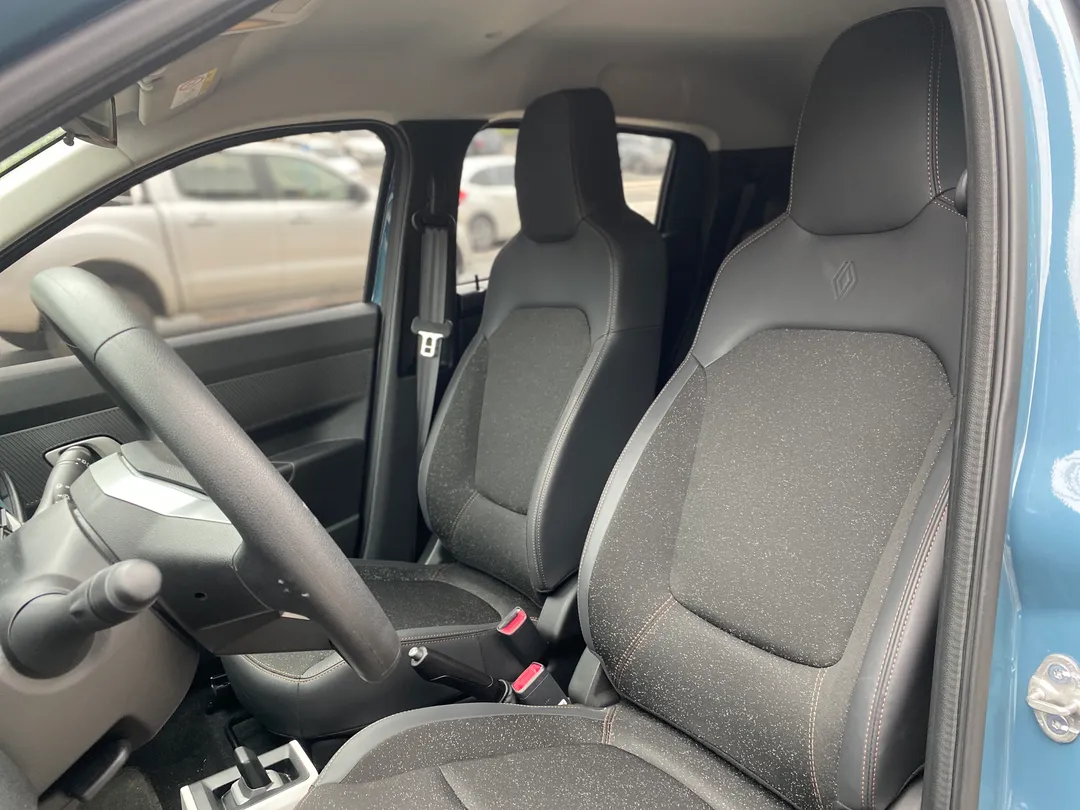 Renault-KWID-KWID E-Tech Techno