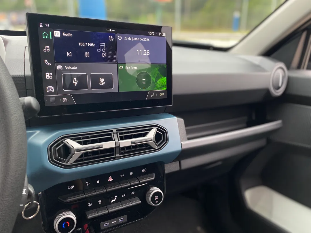 Renault-KWID-KWID E-Tech Techno