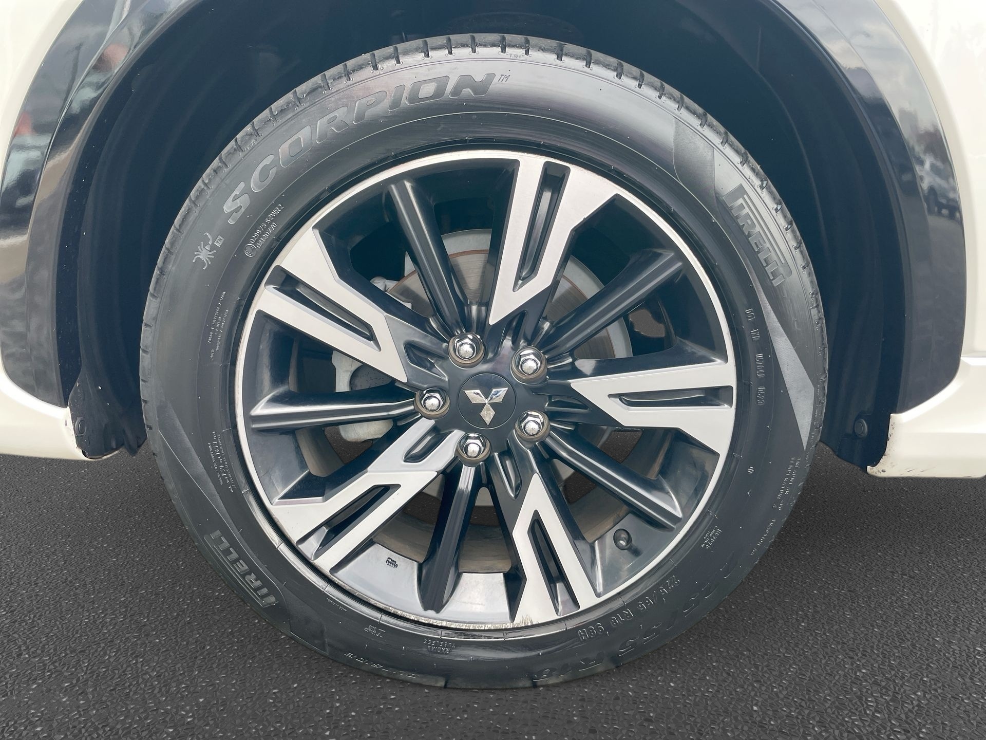 Mitsubishi-ECLIPSE CROSS-Eclipse Cross HPE-S 1.5 16V AWC TB 165cv Aut.