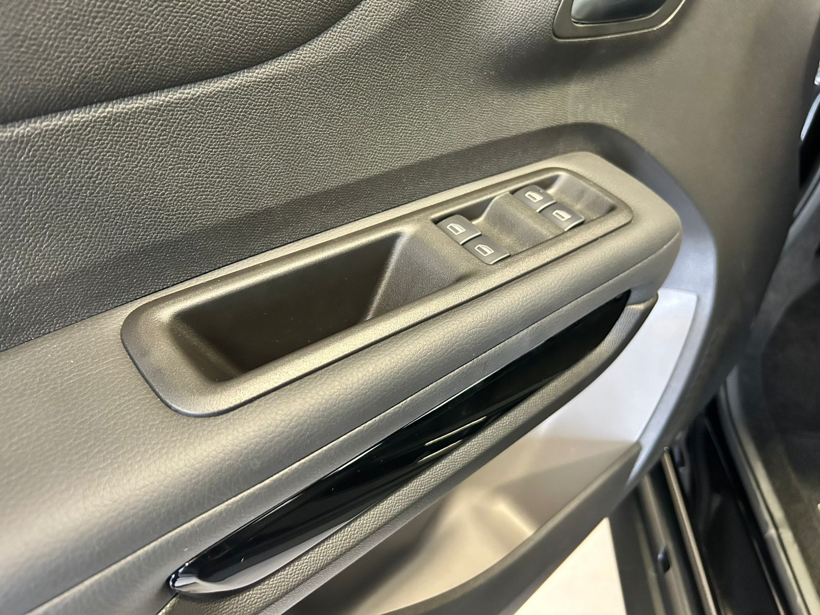 Citroën-BASALT-BASALT Shine 1.0 Flex TB 200 5p Aut.