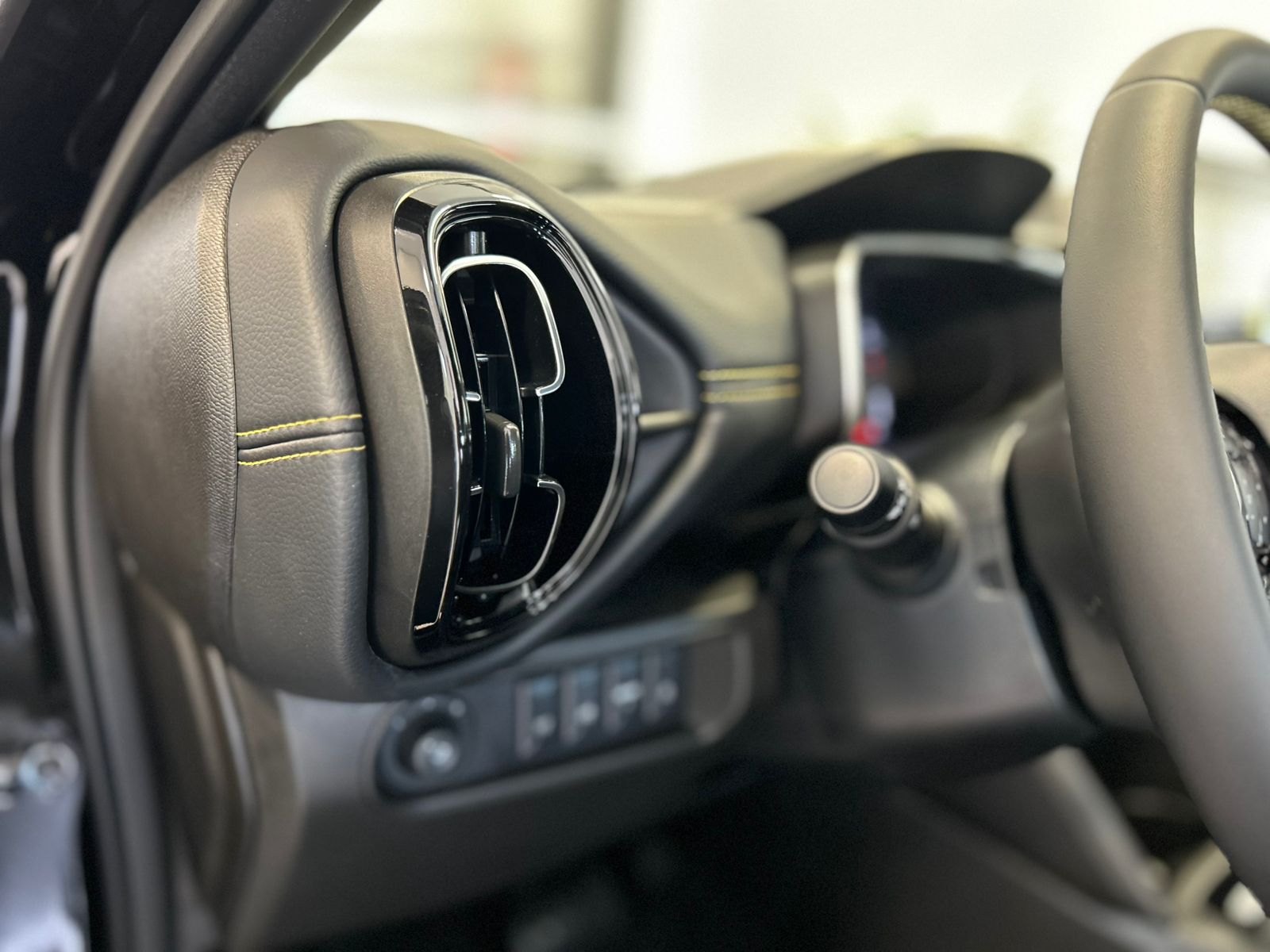 Citroën-BASALT-BASALT Shine 1.0 Flex TB 200 5p Aut.