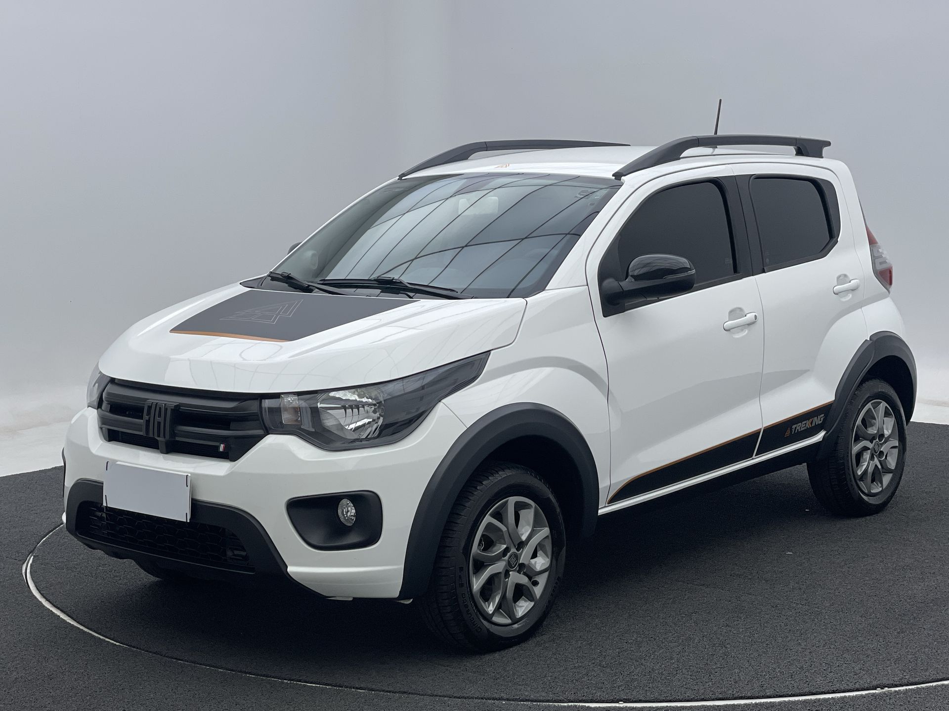 Fiat-MOBI-MOBI TREKKING 1.0 FLEX 4P