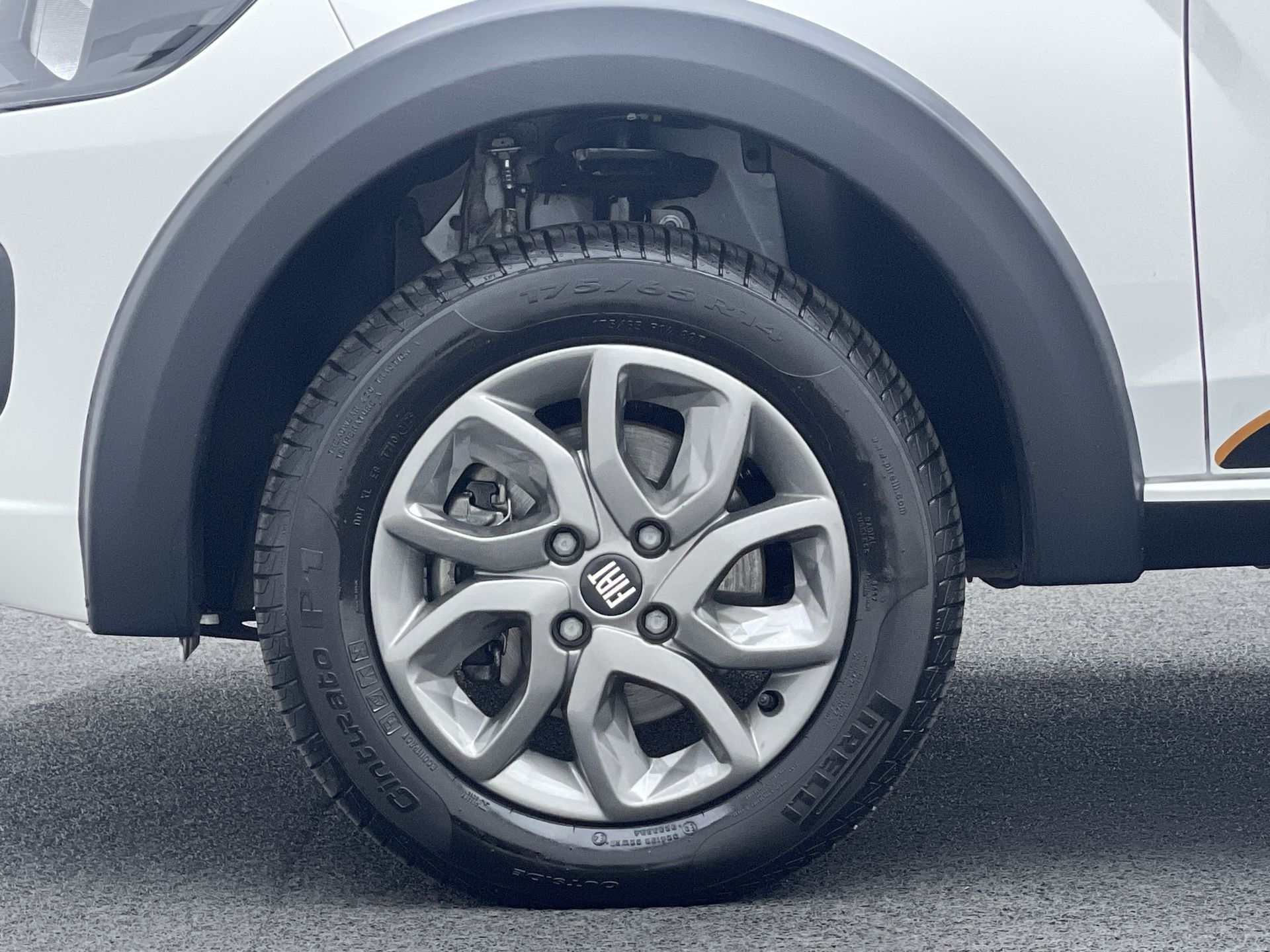Fiat-MOBI-MOBI TREKKING 1.0 FLEX 4P