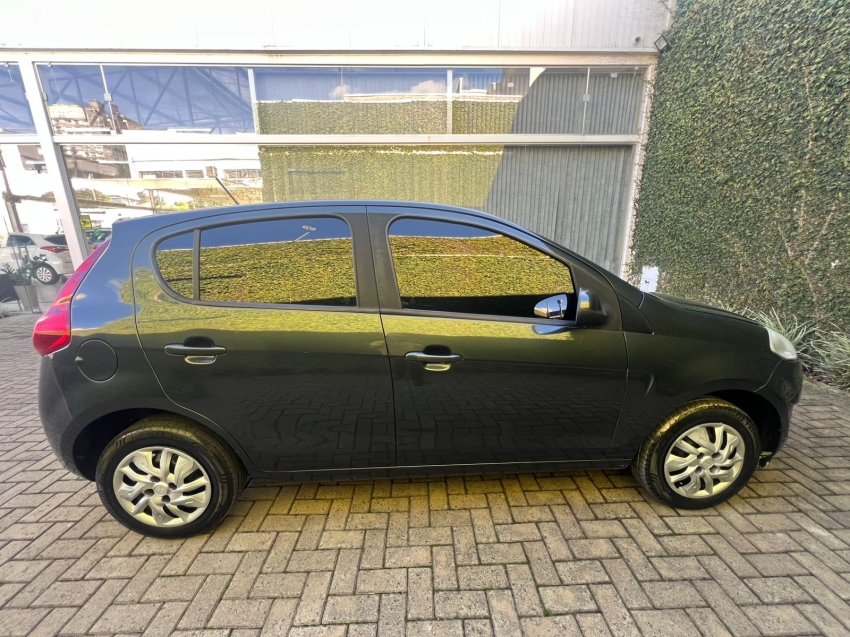 Fiat-PALIO-1.0 MPI ATTRACTIVE 8V FLEX 4P MANUAL