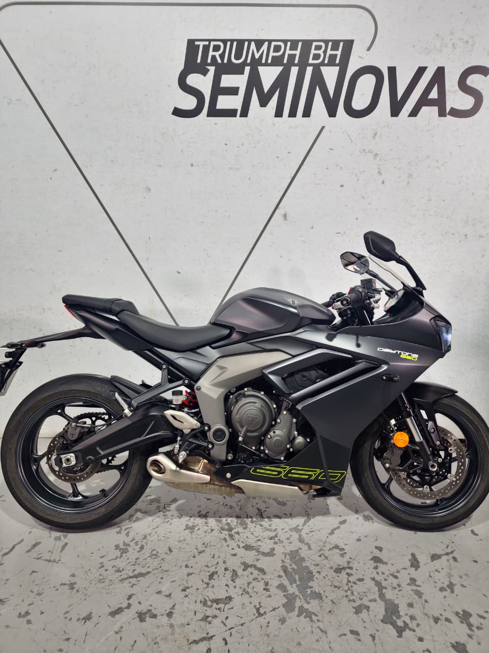 TRIUMPH-DAYTONA-DAYTONA 660