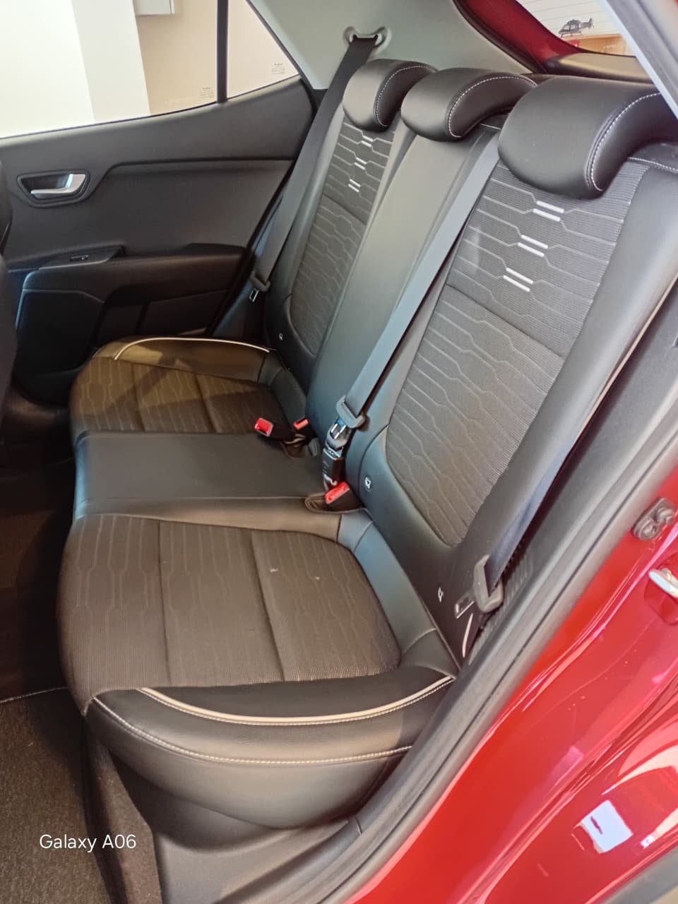 Kia Motors-STONIC-STONIC SX 1.0 TB Aut. (Híbrido)