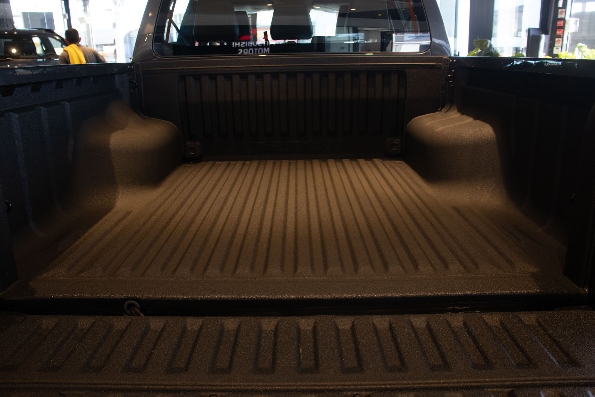Mitsubishi-Triton-Triton HPE-S 2.4 CD 4x4 TB Diesel Aut.