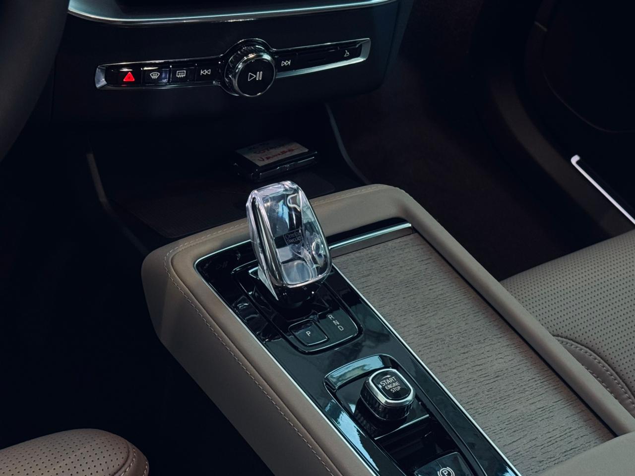 Volvo-XC 90-XC 90 T-8 Ultra 2.0 AWD (Híbrido)