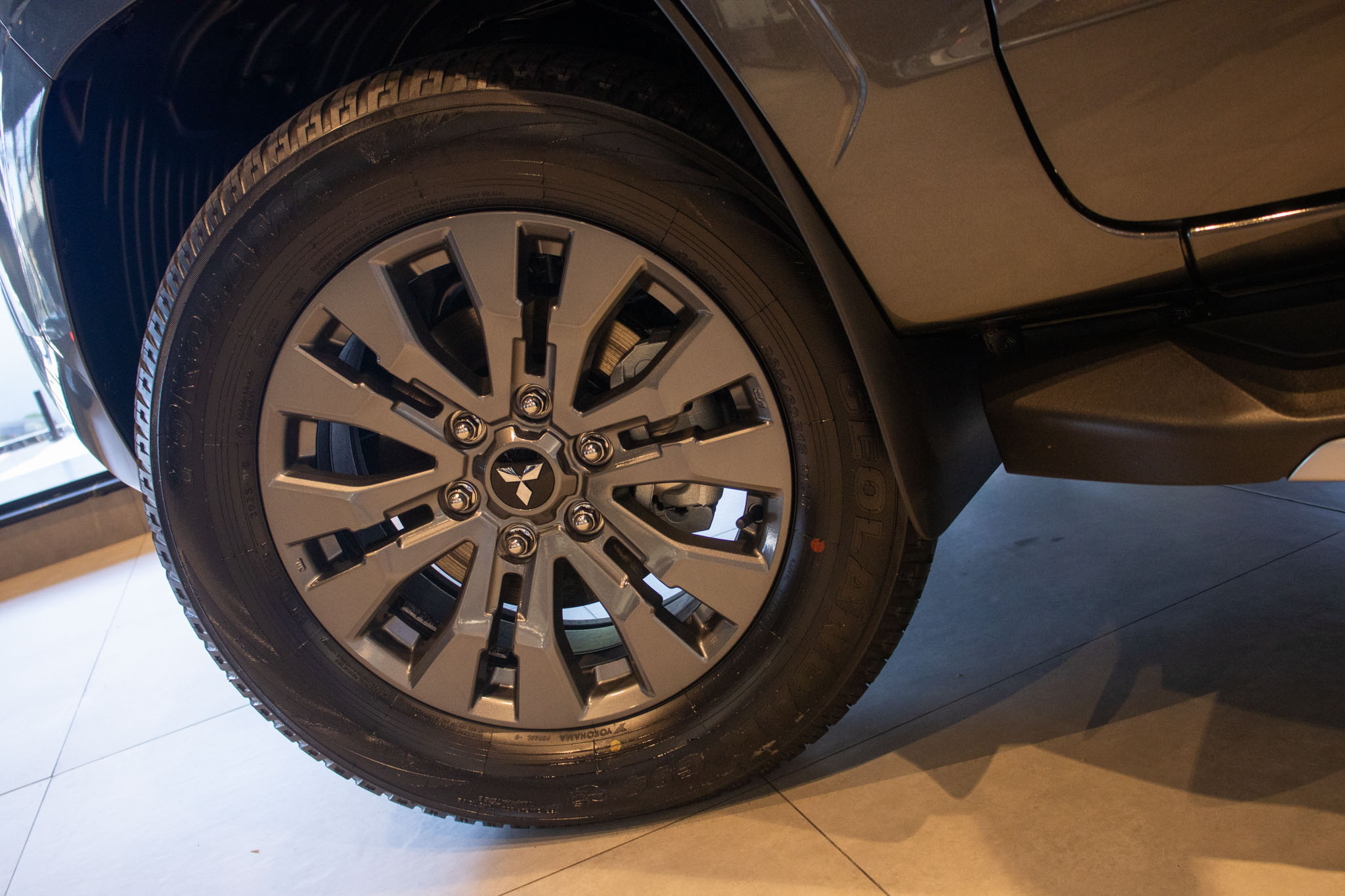 Mitsubishi-Triton-Triton HPE-S 2.4 CD 4x4 TB Diesel Aut.