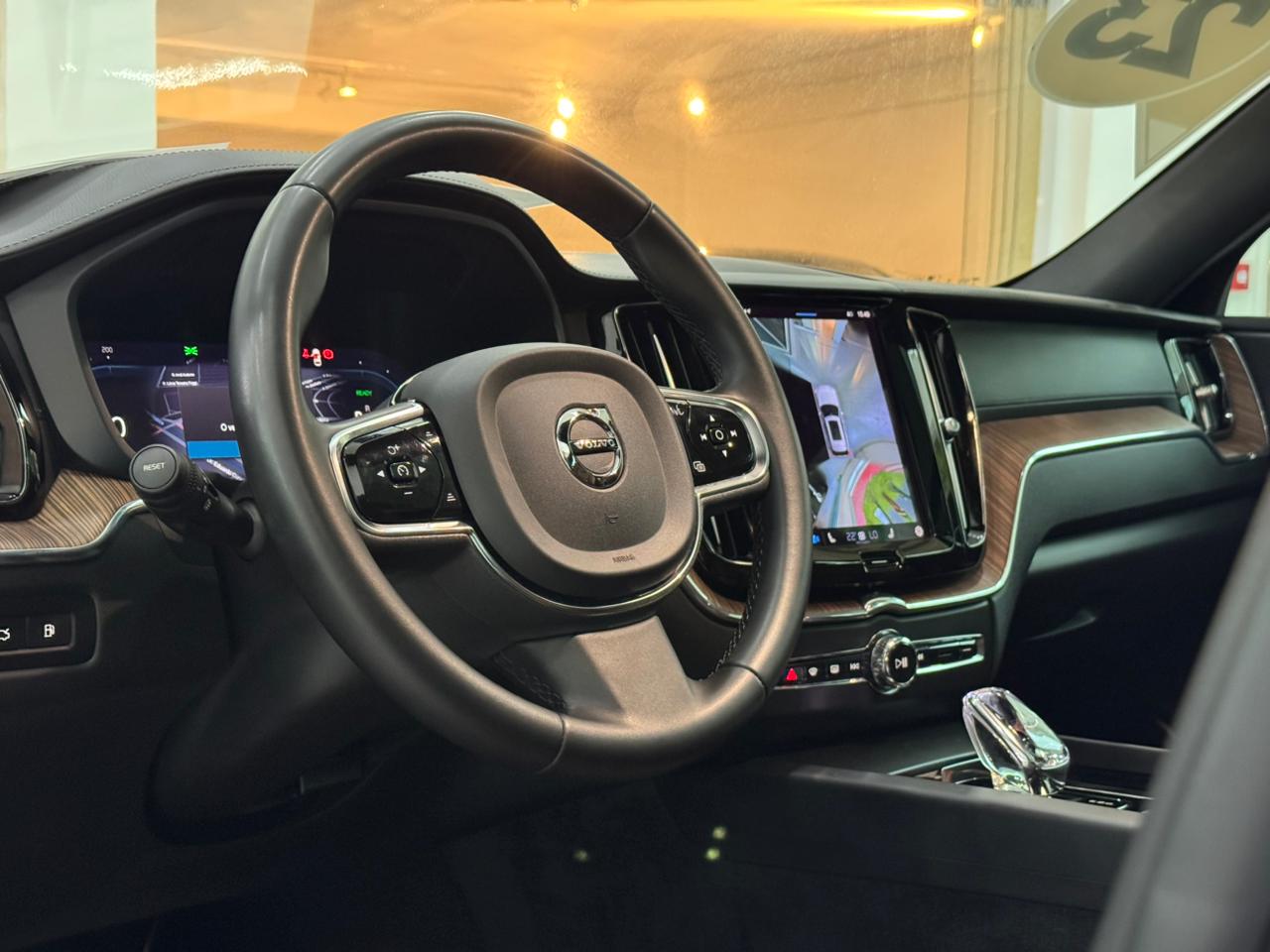 Volvo-XC 60-XC 60 T-8 Ultimate 2.0 AWD (Híbrido)