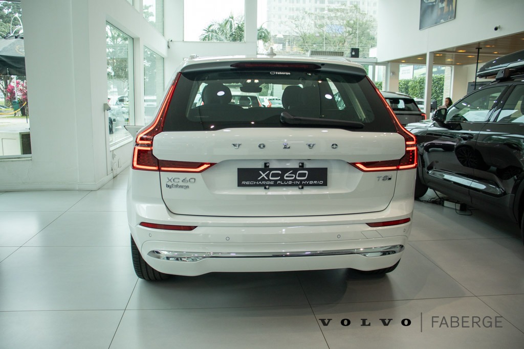 Volvo-XC 60-XC 60 T-8 Plus 2.0 AWD (Híbrido)