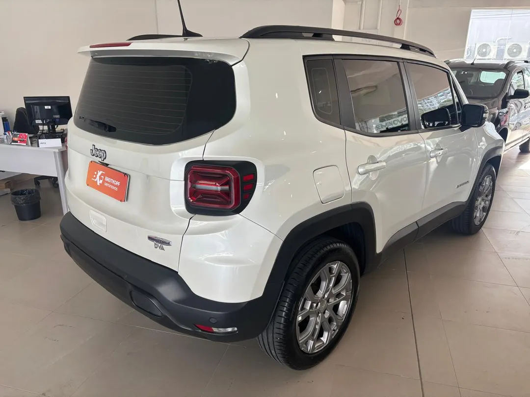 Renegade Long. T270 1.3 TB 4x2 Flex Aut.