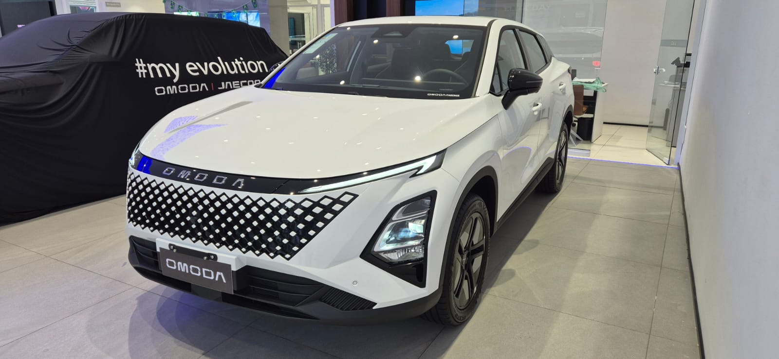 Omoda-5-5 Luxury 1.5 TB FWD