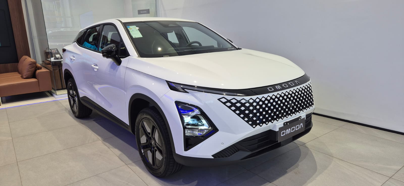 Omoda-5-5 Luxury 1.5 TB FWD