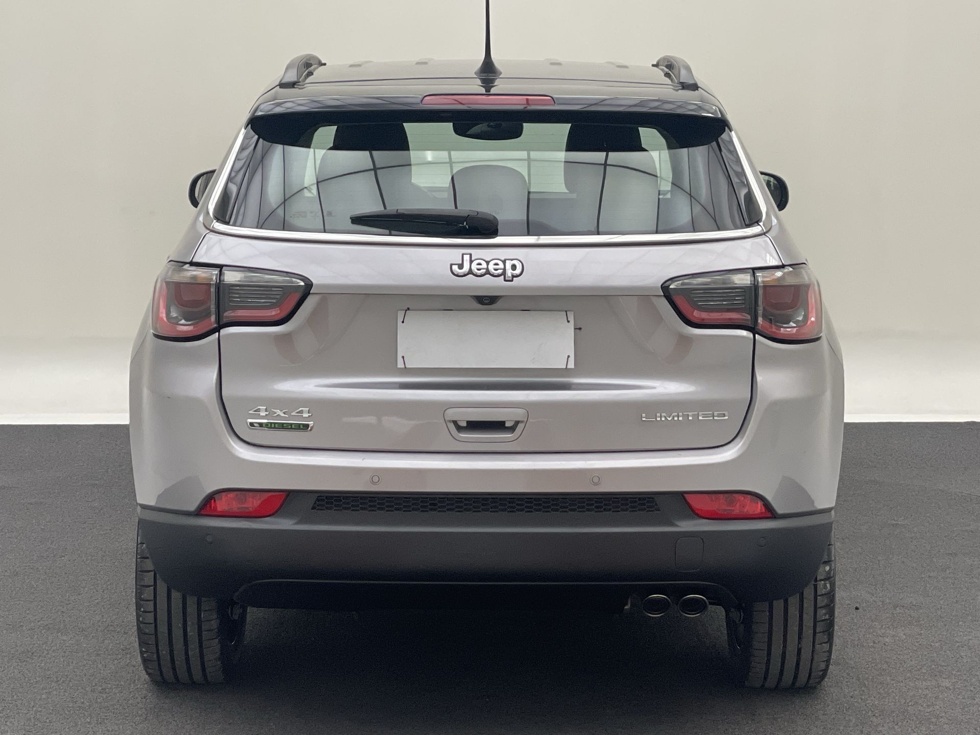 Jeep-COMPASS-COMPASS LIMITED 2.0 4x4 Diesel 16V Aut.