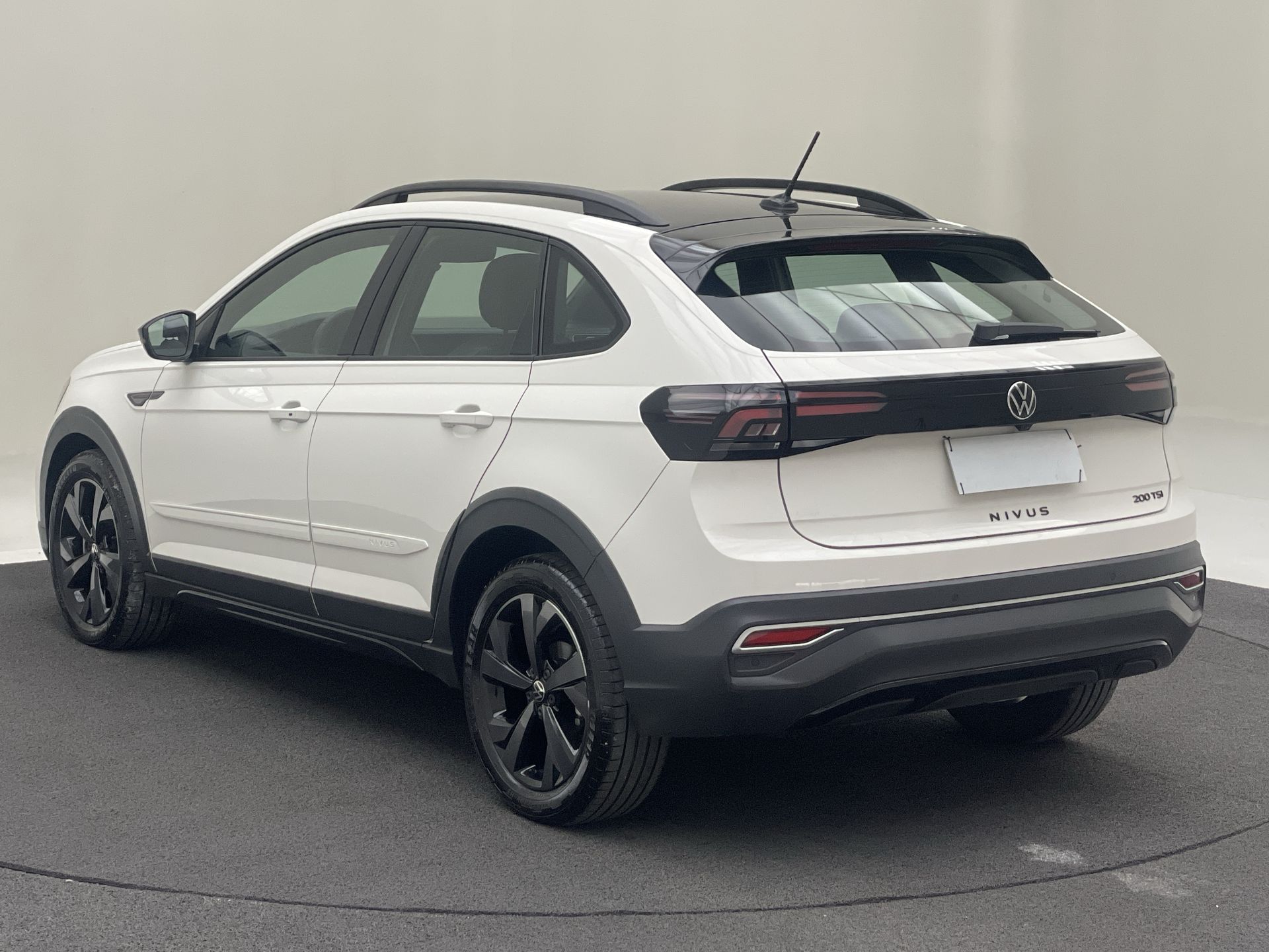 Volkswagen-Nivus-Nivus Highline 1.0 200 TSI Flex Aut.