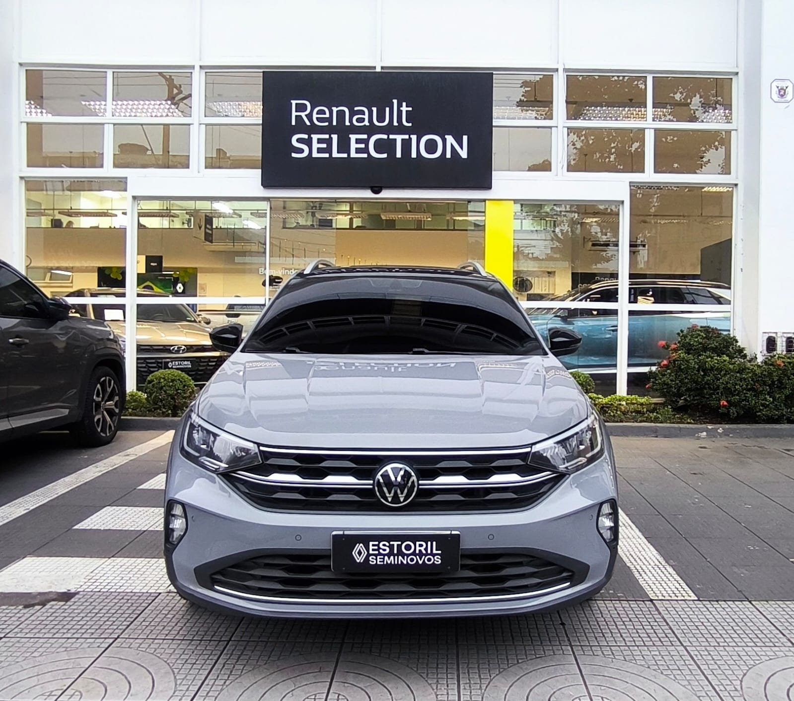 Volkswagen-Nivus-Nivus Highline 1.0 200 TSI Flex Aut.