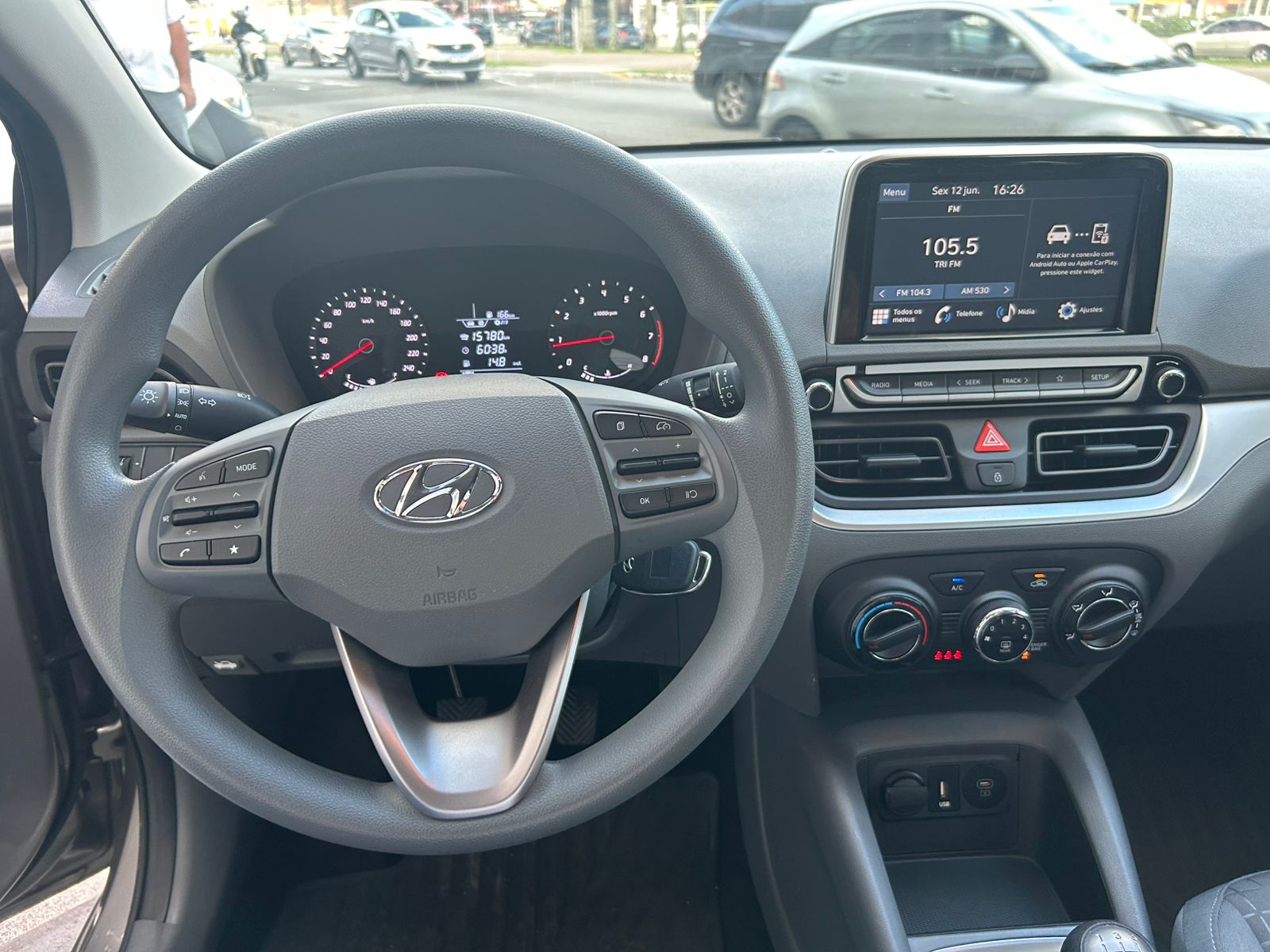 Hyundai-HB20S-HB20S Comfort 1.0  Flex 12V Mec.