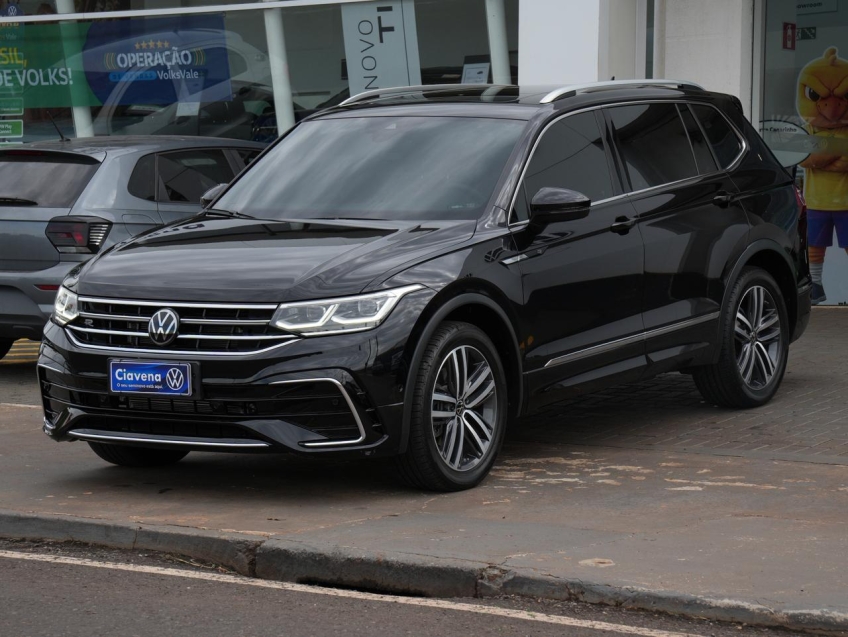 Volkswagen-TIGUAN-2.0 300 TSI GASOLINA ALLSPACE R-LINE AUTOMÁTICO