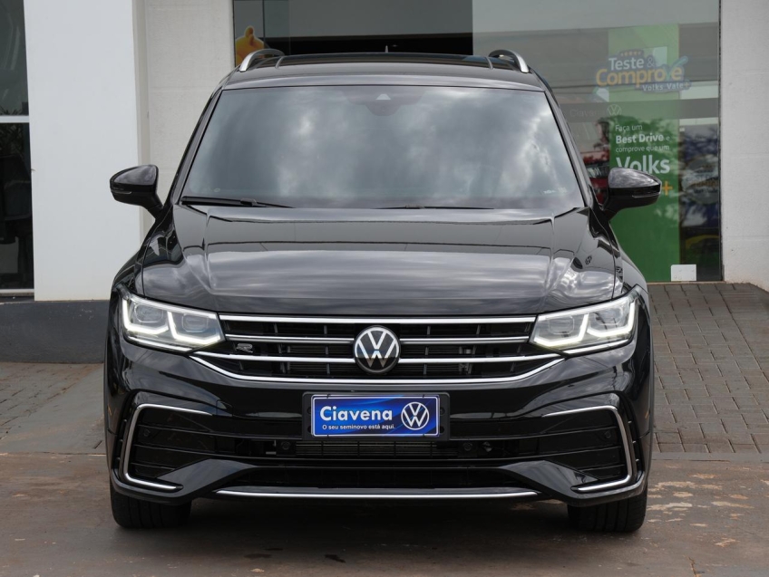 Volkswagen-TIGUAN-2.0 300 TSI GASOLINA ALLSPACE R-LINE AUTOMÁTICO